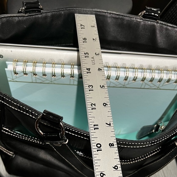 Coach Black Leather and Patent Tote Handbag Laura F14887 Coach Tag Blue Lining - Picture 12 of 16